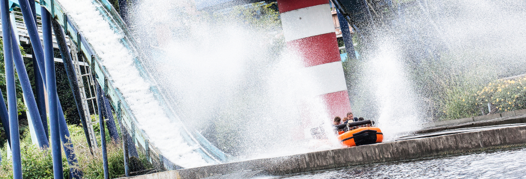 Storm Force 10 at Drayton Manor